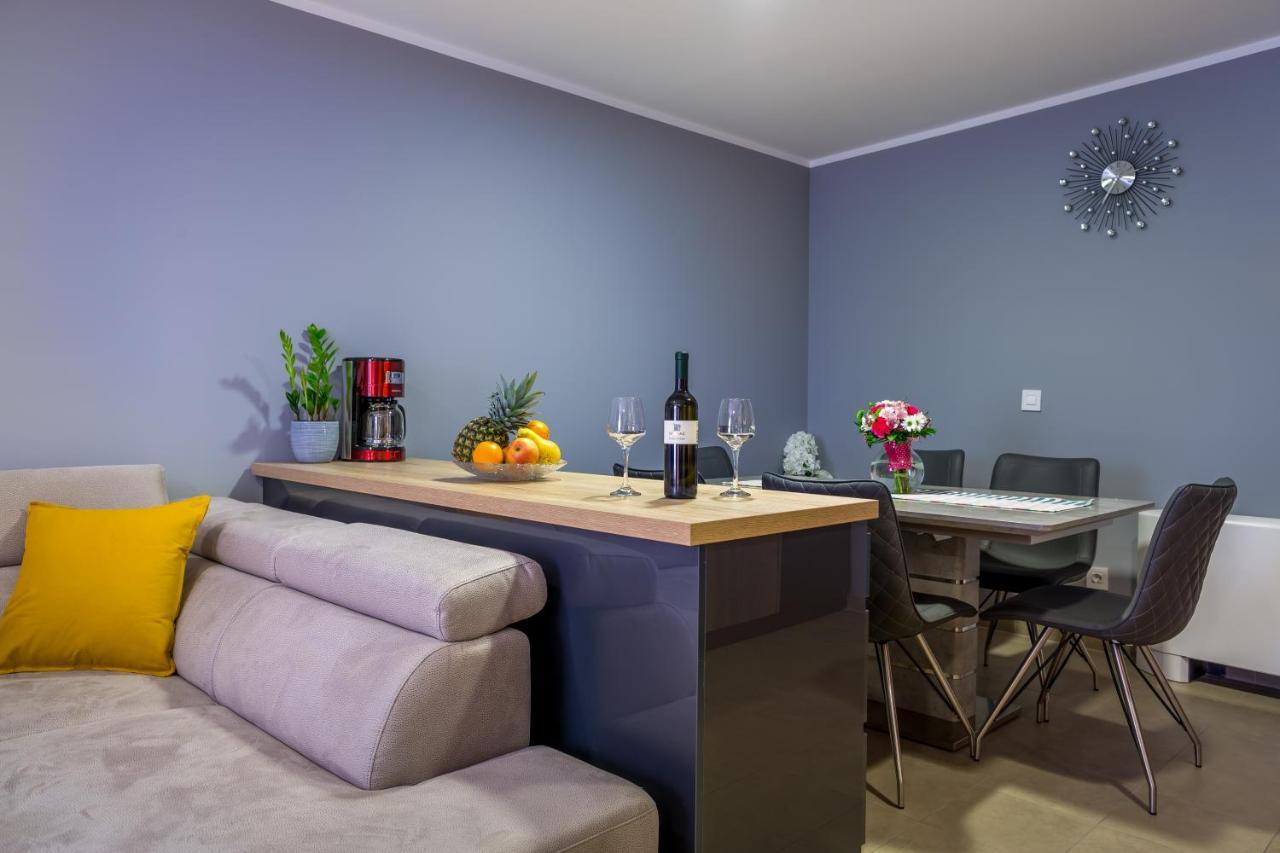 Elena Apartment Rijeka Dış mekan fotoğraf