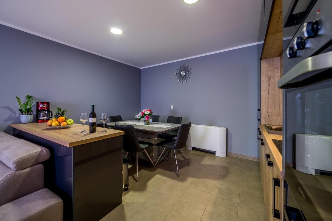 Elena Apartment Rijeka Dış mekan fotoğraf
